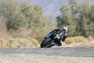 media/Oct-04-2025-CVMA (Sat) [[408bcdd6e4]]/Race 13-Amateur Supersport Open/